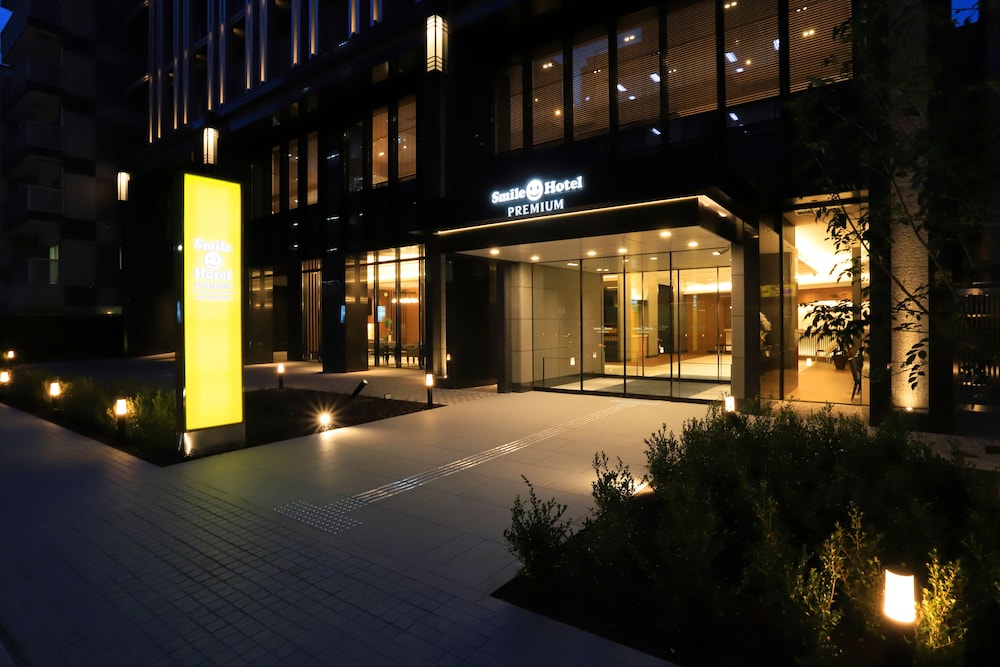 Smile Hotel Premium Osaka Hommachi 57/58