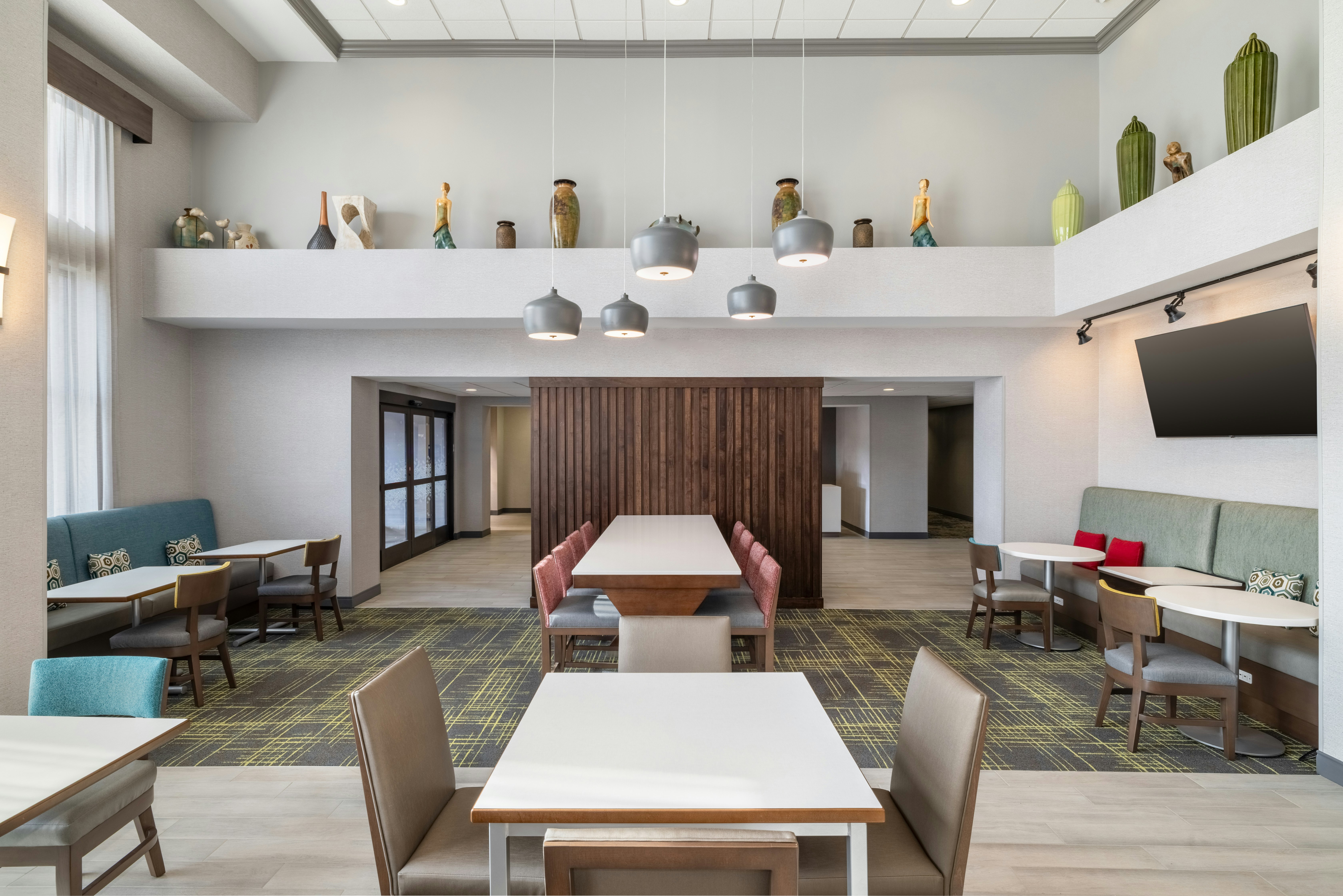 Hampton Inn & Suites Lincoln - North East I-80 46/71