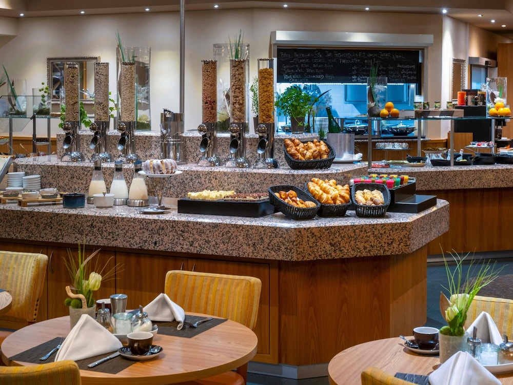 Movenpick Nuremberg Airport 57/75