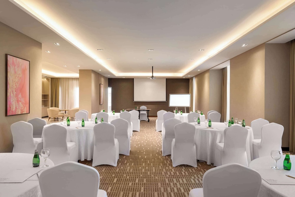 فندق رمادا من ويندام طريق الملك فهد(Ramada by Wyndham Hotel King Fahd Road) 24/31
