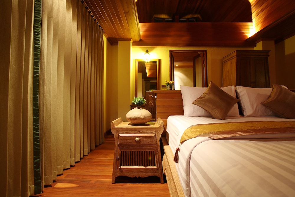 Chivapuri Beach Resort 8/50