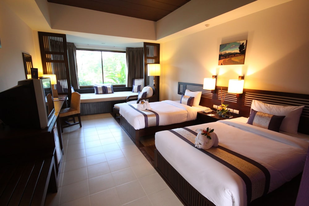 Mae Jo Golf Resort And Spa 8/50