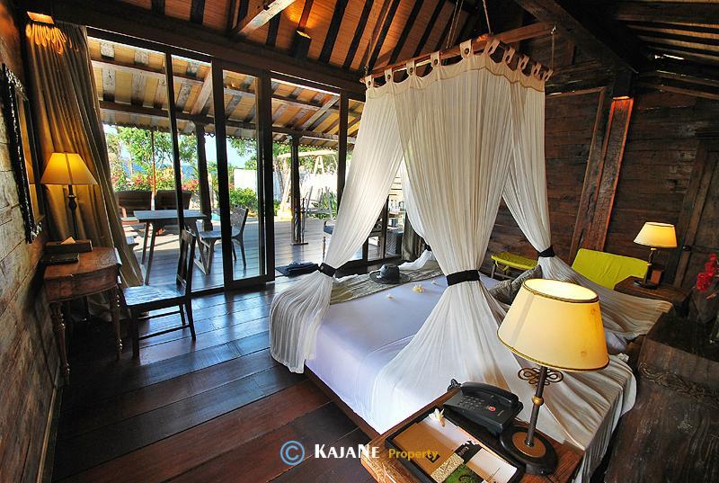 Room at KajaNe Tulamben, Kubu