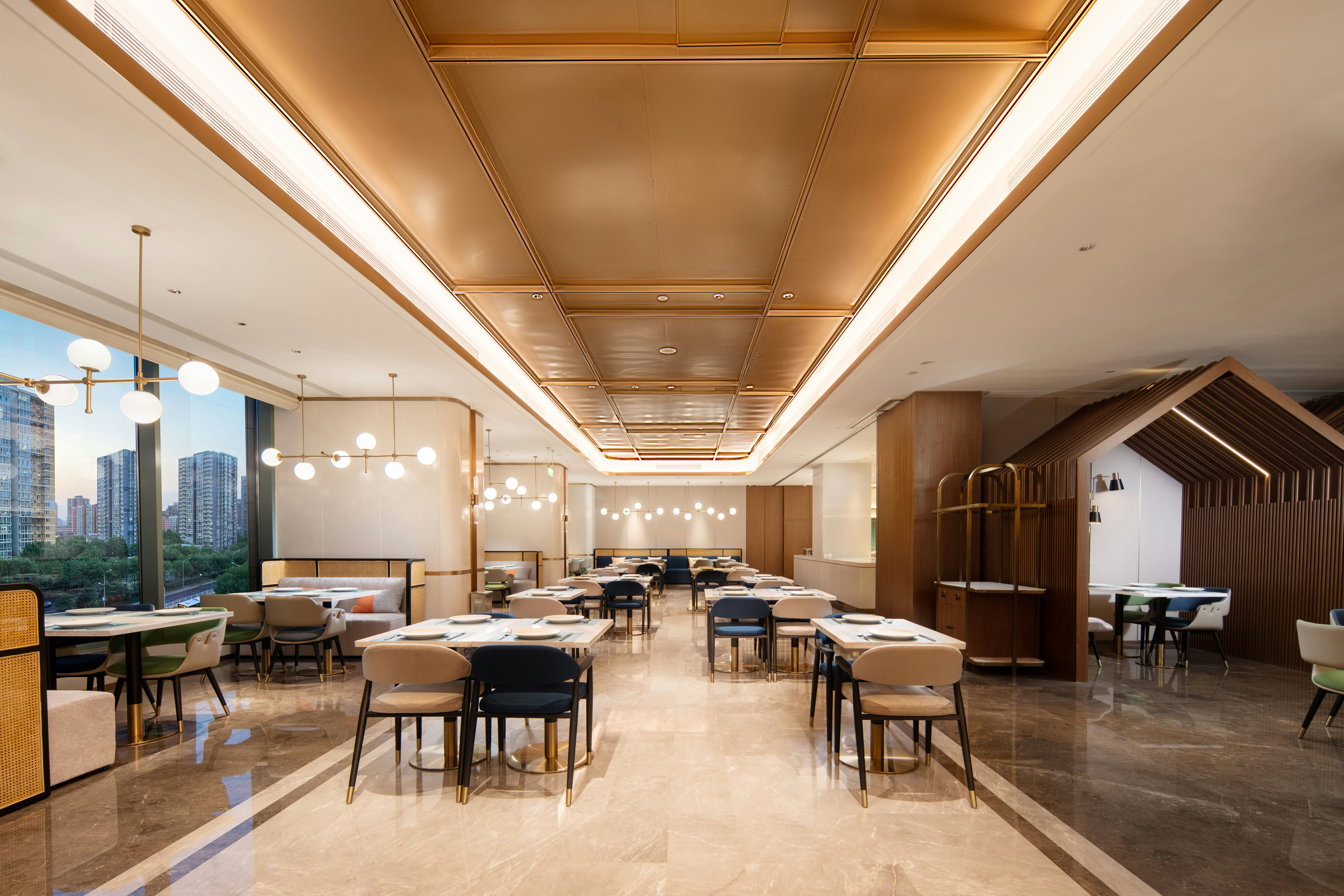Hilton Garden Inn Beijing West Railway Station 38/43