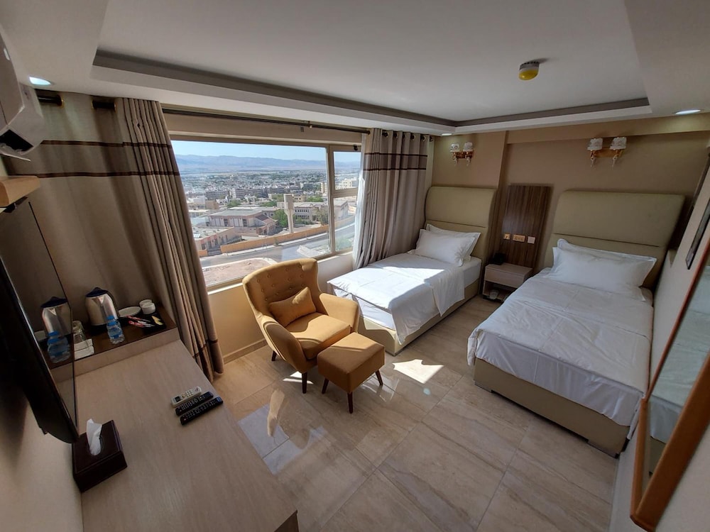 Jordan Seasons Hotel 9/50