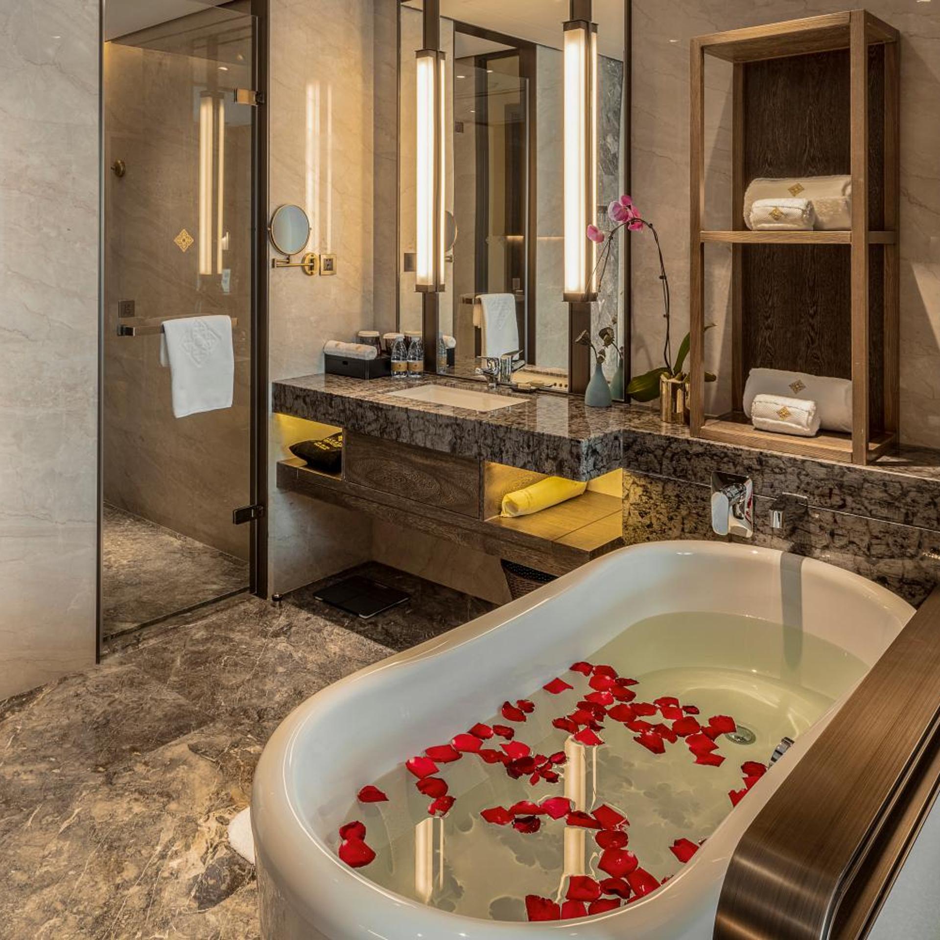 Jinling Hotel 59/65