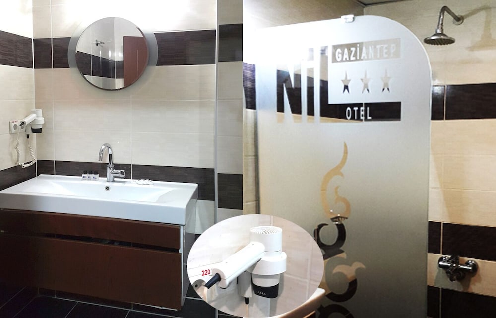 Nil Hotel 29/30