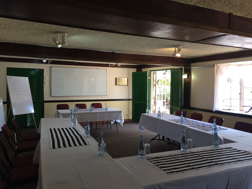 Sterkfontein Heritage Lodge 25/50