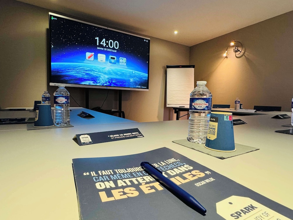 HOTEL KYRIAD TOULOUSE SUD - ROQUES 32/50