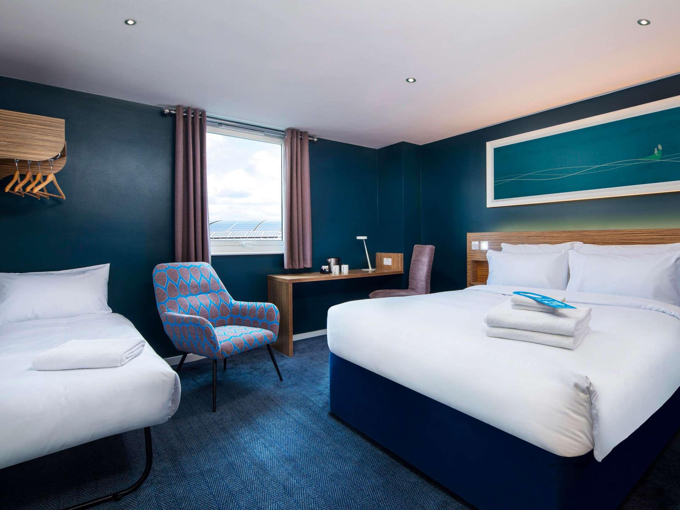 Travelodge Woking Central 12/29
