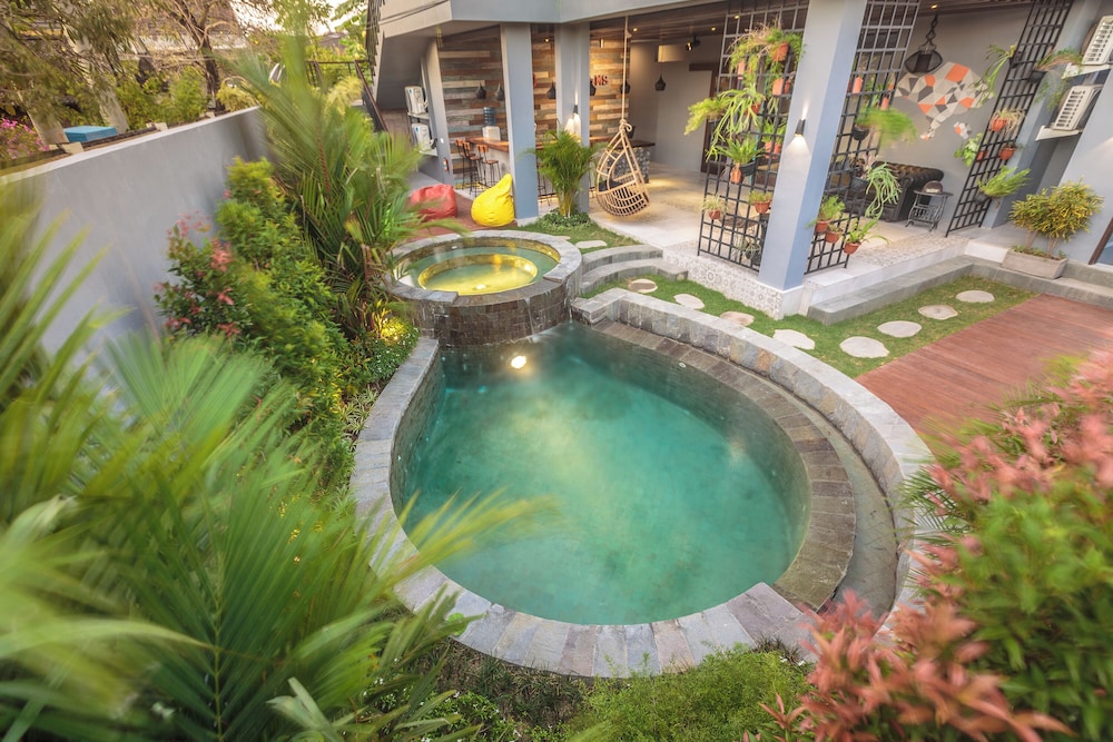 Villa 7Rooms 42/46