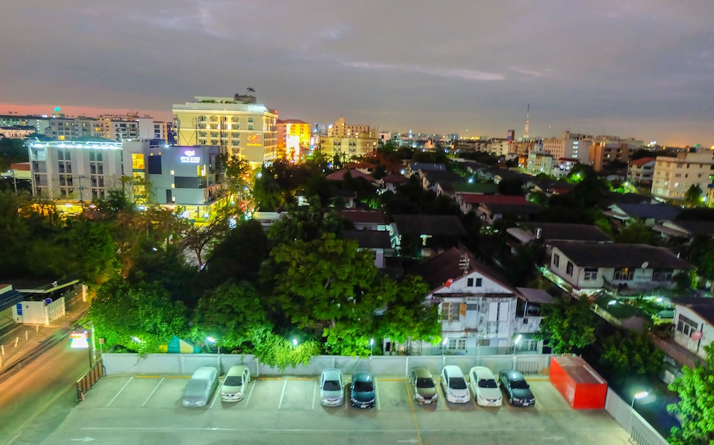Baron Residence Bangkok 8/50