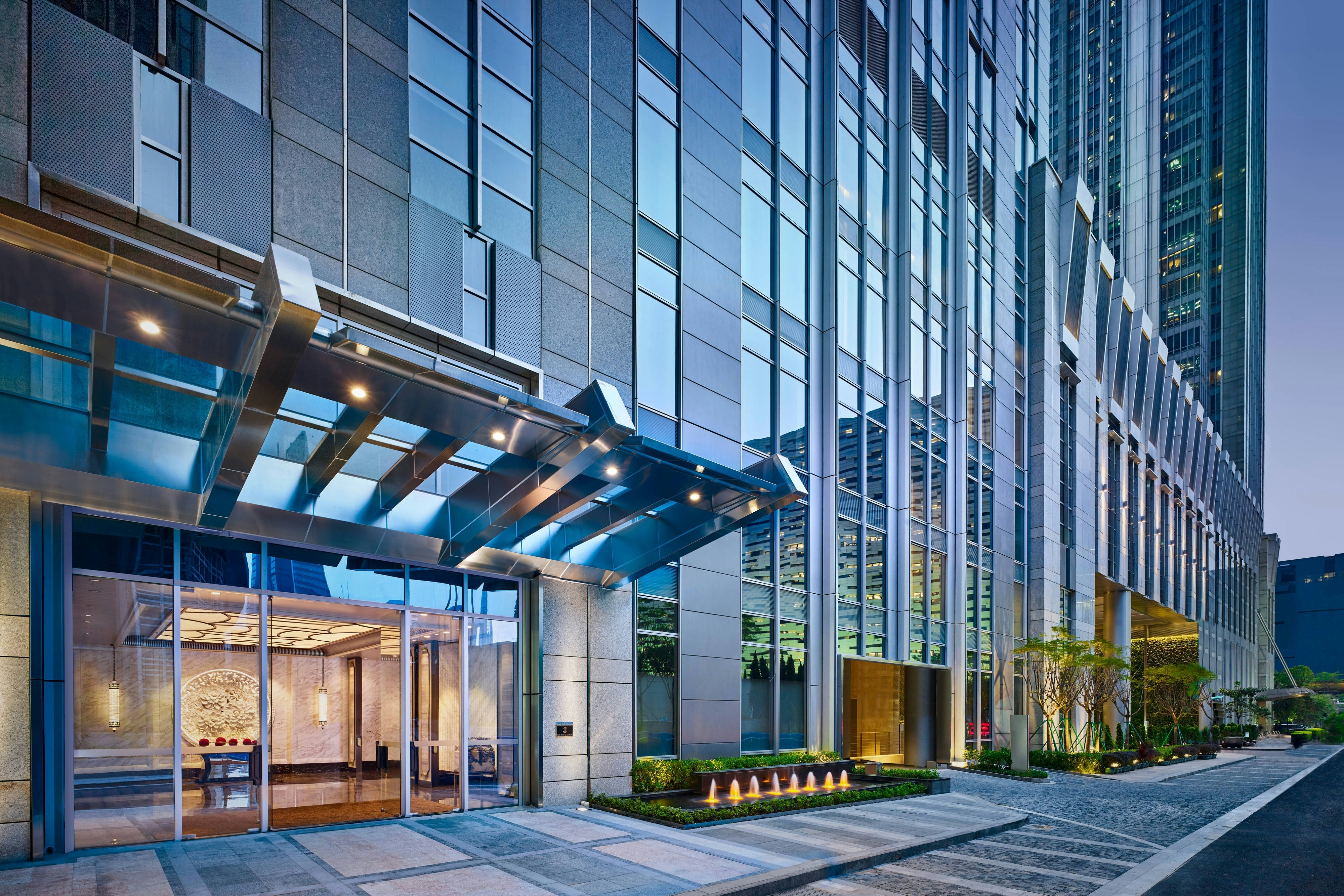 THE RITZ-CARLTON GUANGZHOU 51/57