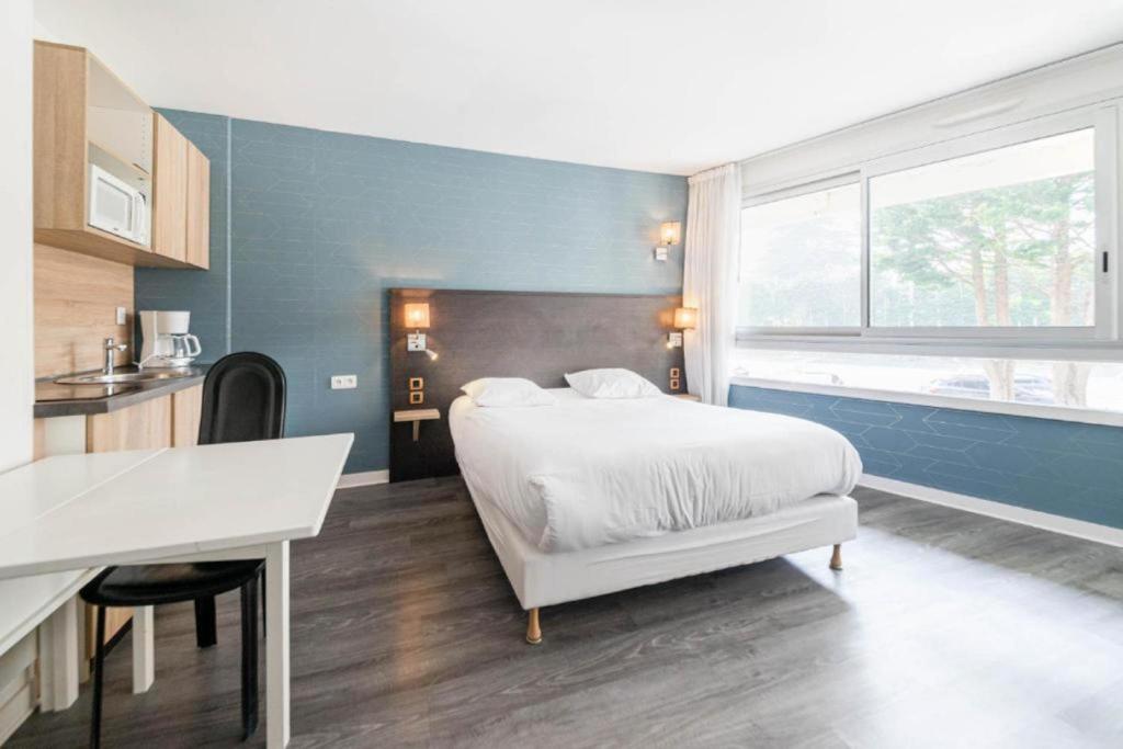 Family, 3 Beds