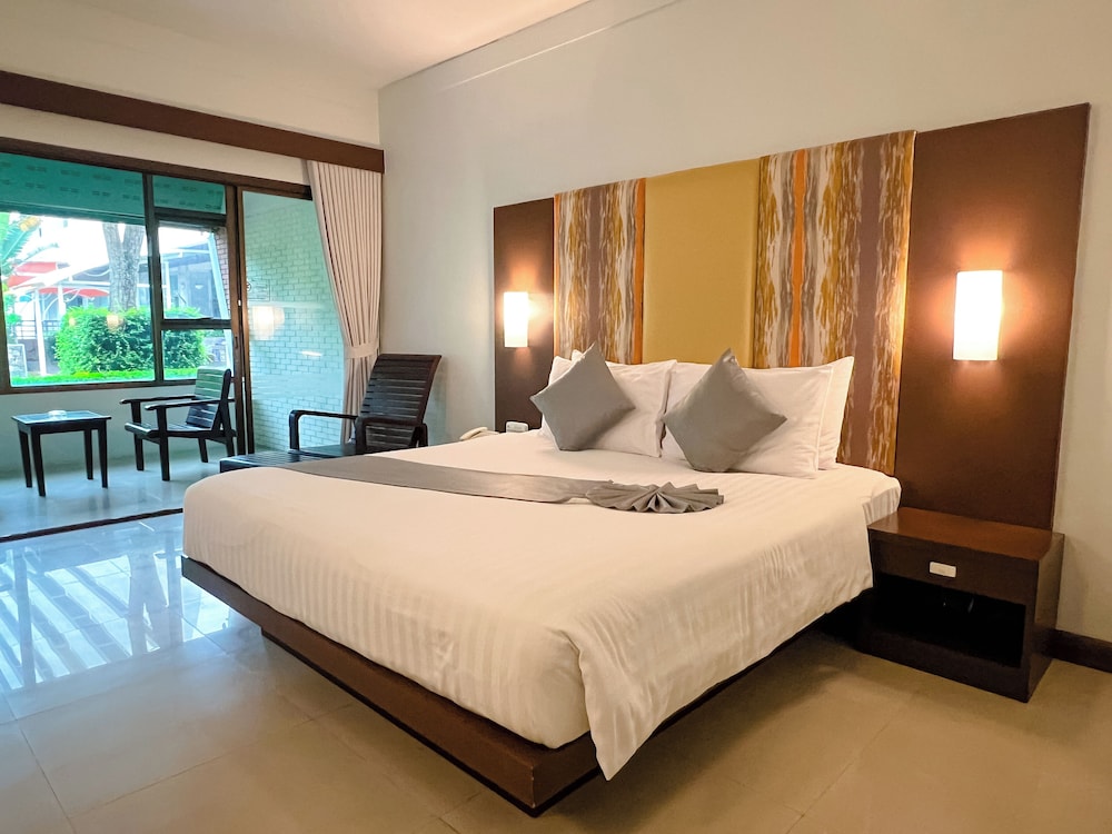 Patong Resort Hotel 20/66