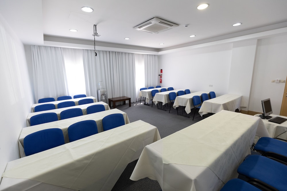 Tetyk Hotel Apts 25/44
