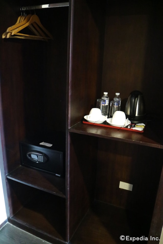 Gt Hotel Iloilo 16/31