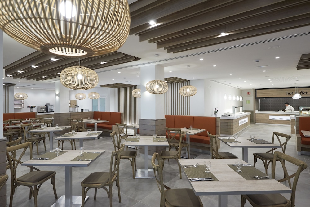Insotel Club Tarida Playa 32/50