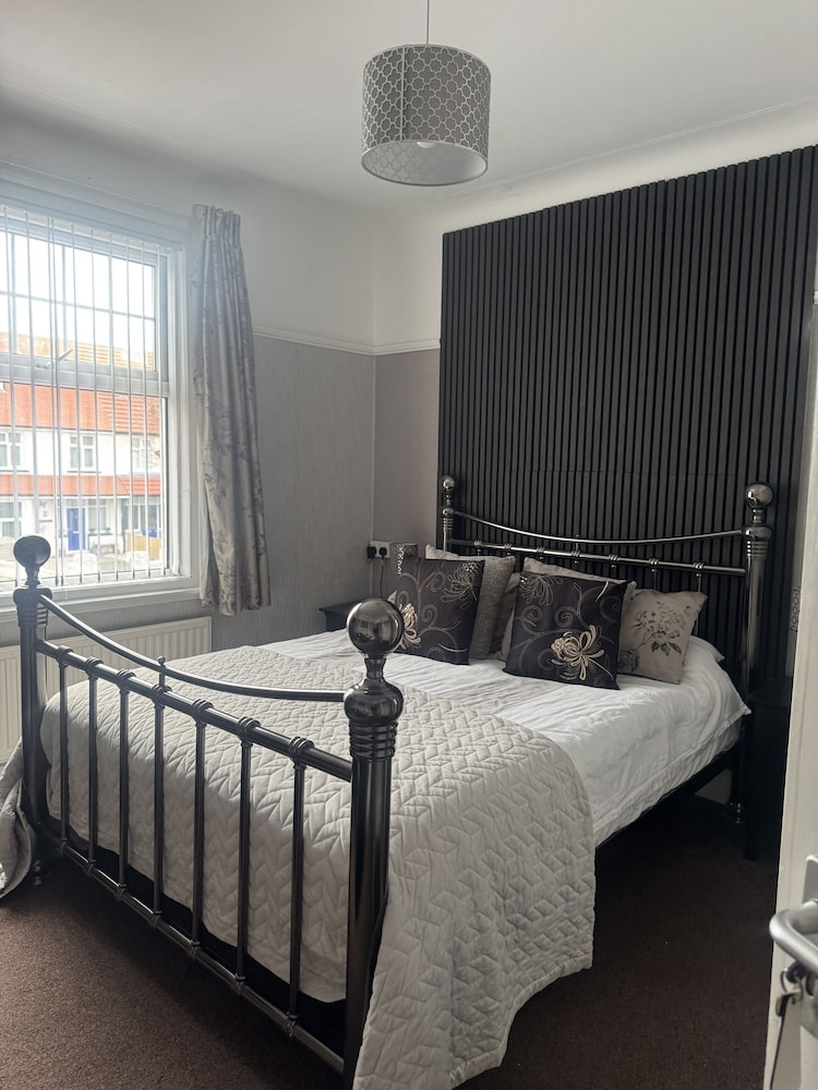 Rosaire Guest House 14/43
