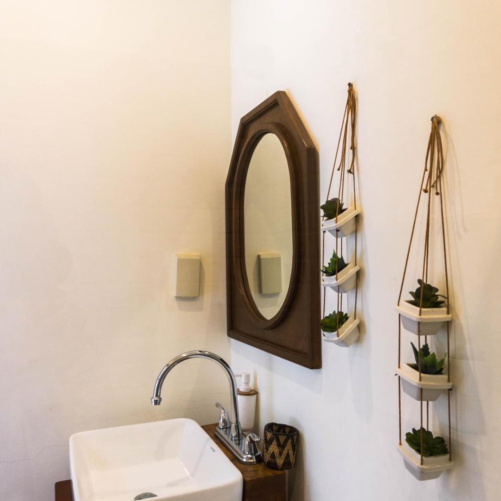 Talisay Boutique Hotel 53/57
