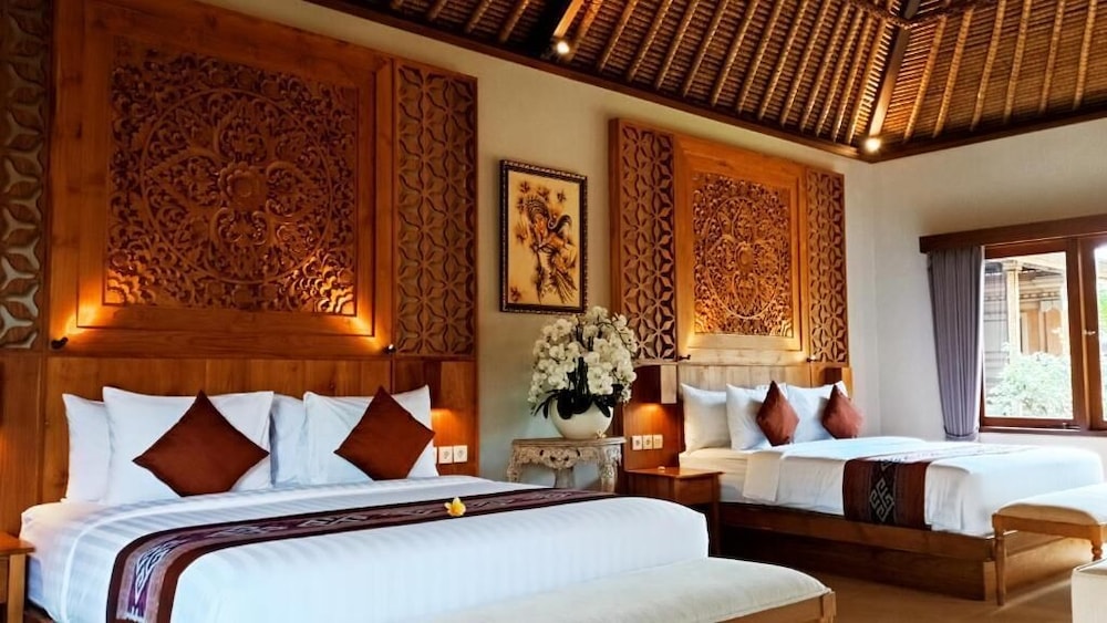 Puri Andong Villa 10/64