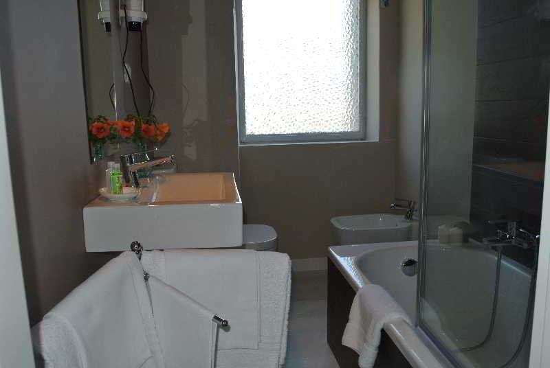 Hotel Baia Azzurra 67/70
