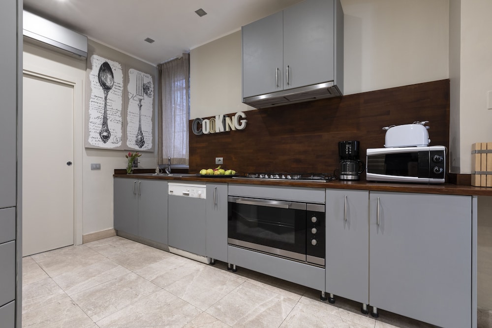 Rome Accommodation - Campo Marzio 3/30