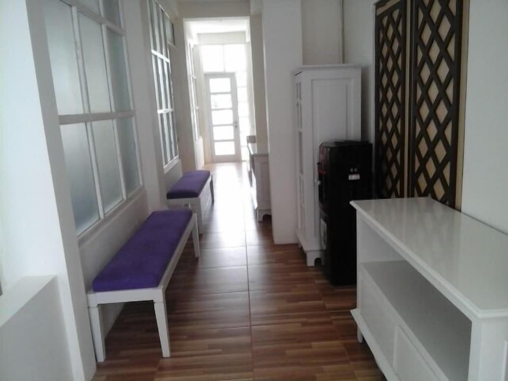 Griya Nendra Hotel 35/50