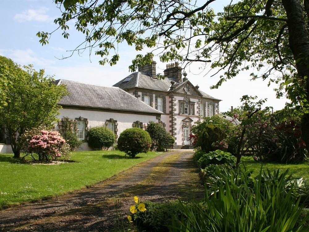 The Coach House 10/10