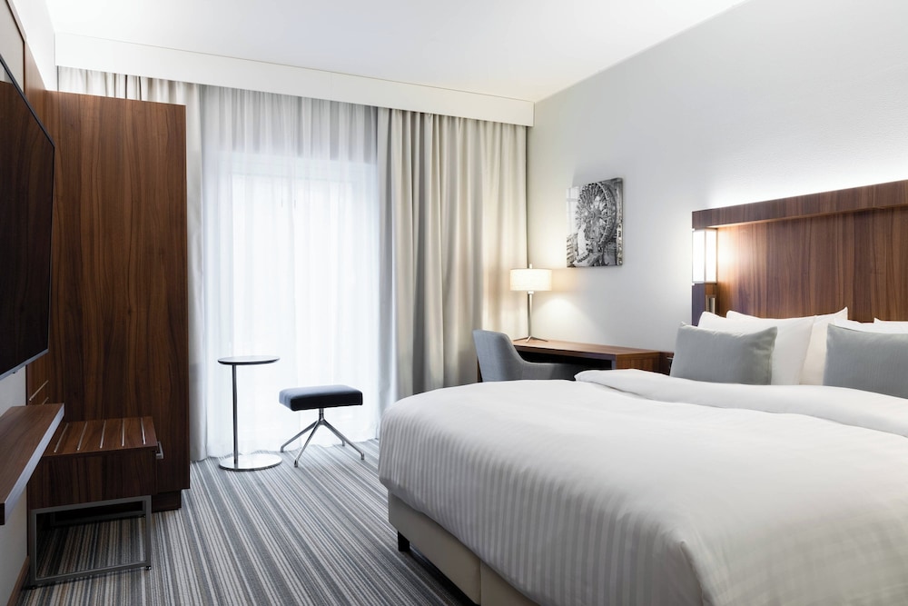 غرفة قياسية بسريرين منفصلين، Courtyard By Marriott Tampere City 4/5