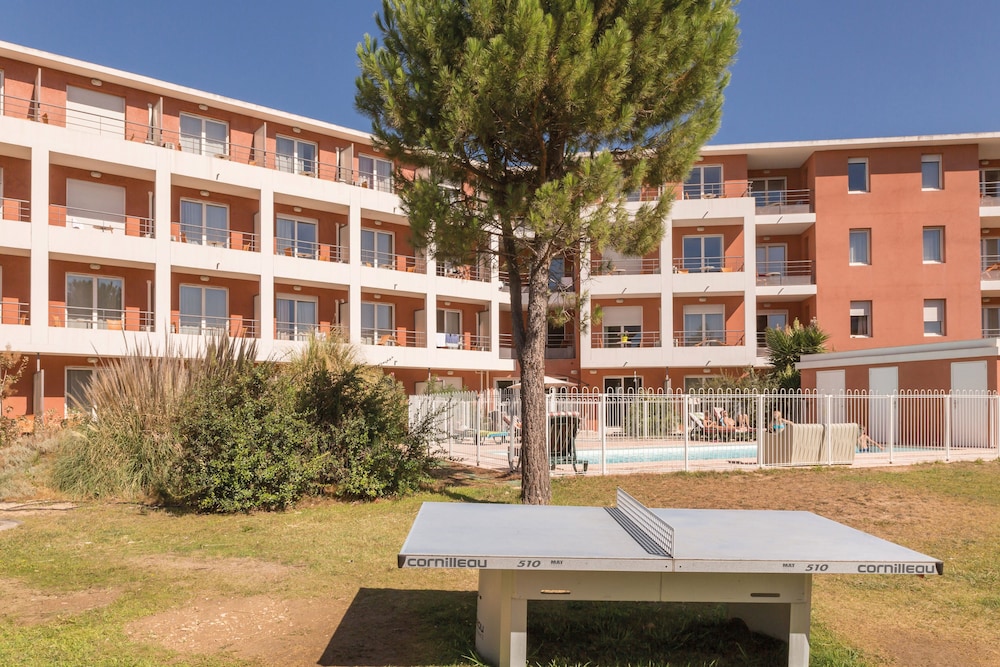 Appart City Classic Aix En Provence La Duranne 6/35