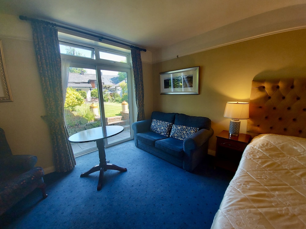Belvedere Lodge - B&B 48/67