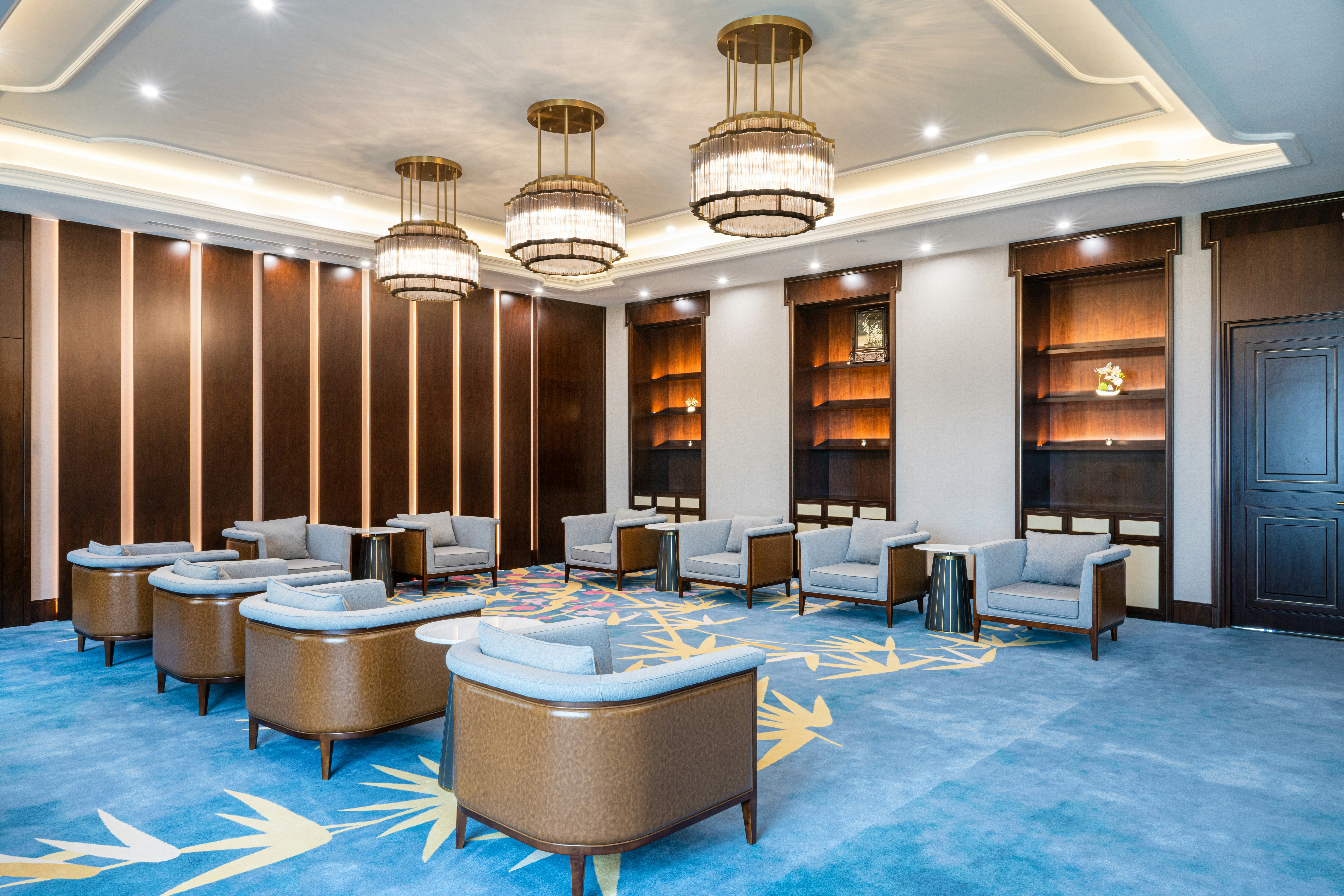 Blossom Hotel Houston, Curio Collection by Hilton 18/36