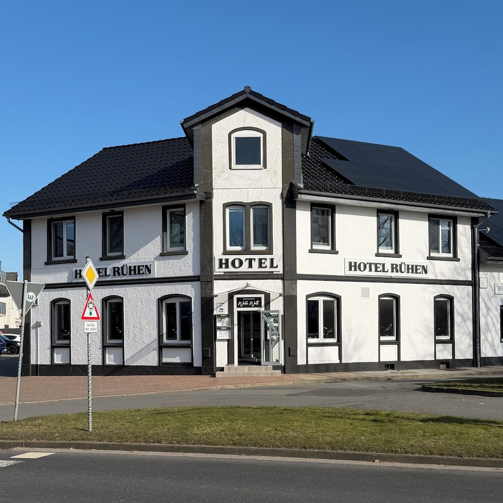 Hotel Ruhen 3/56