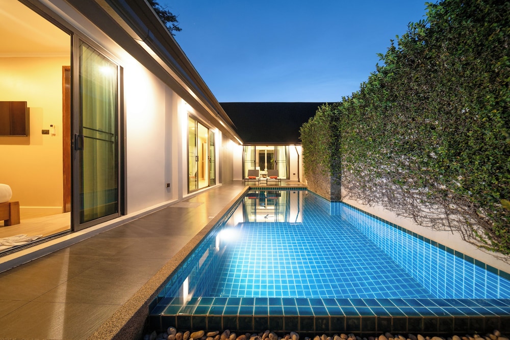 THE KIRI VILLAS RESORT 32/69