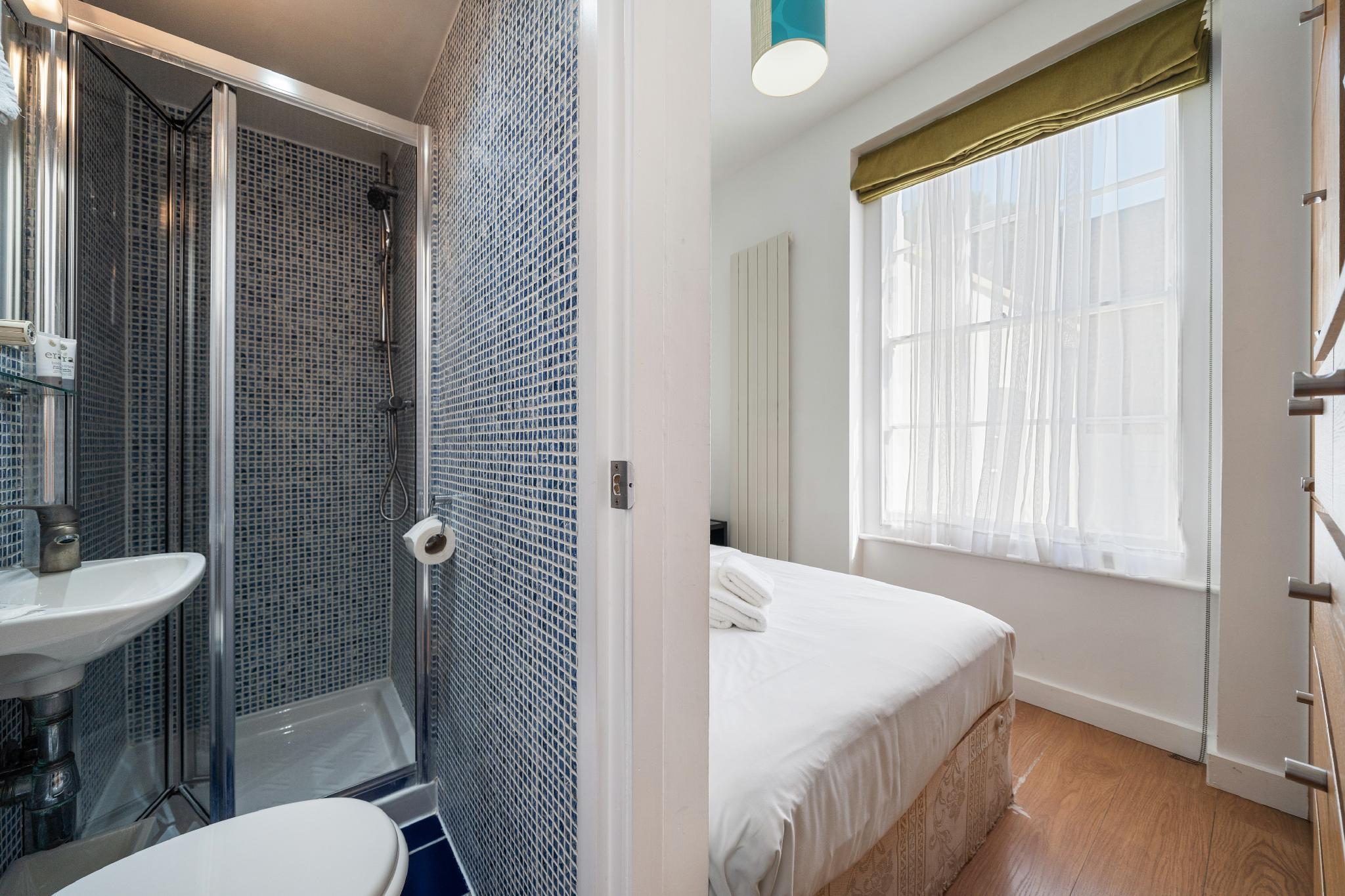Economy, Double Bed, Small
