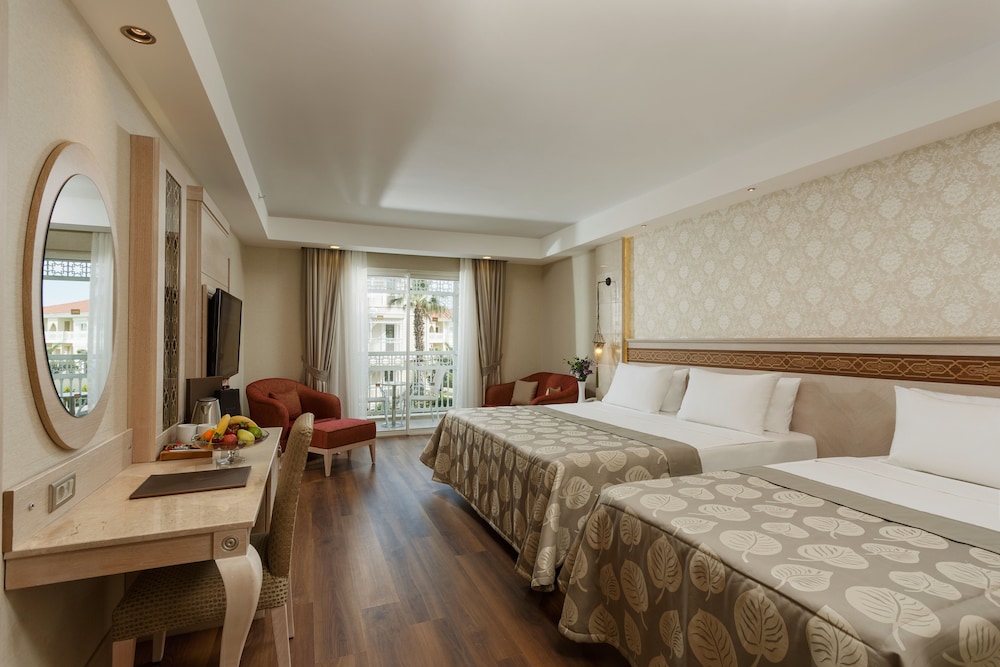 Gural Premier Belek 19/71
