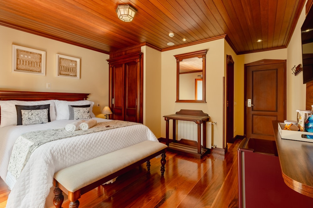 DELUXE, TRIPLE, GROUND FLOOR