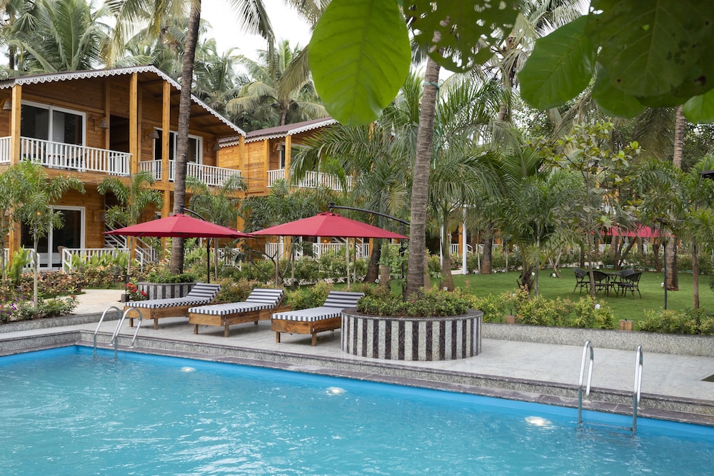 Aralea Beach Resort by Stone Wood Morjim 43/47