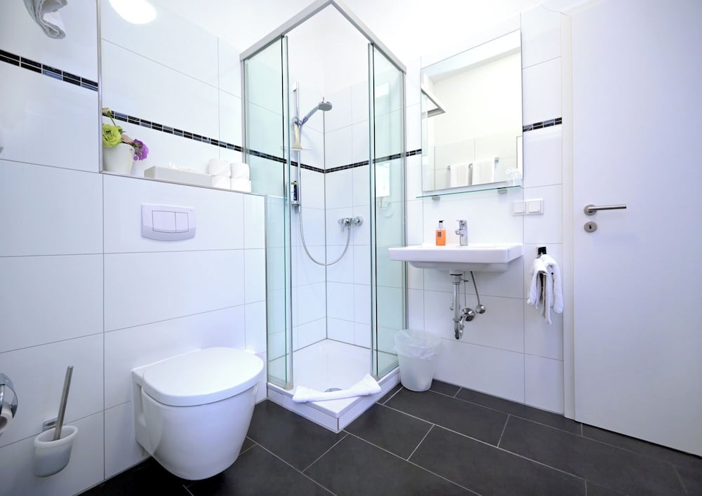 Hotel Am Wartturm 32/33