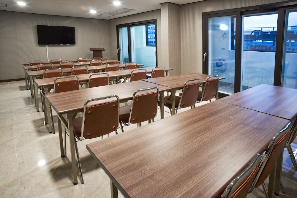 CS Premier Hotel Anyang 36/45