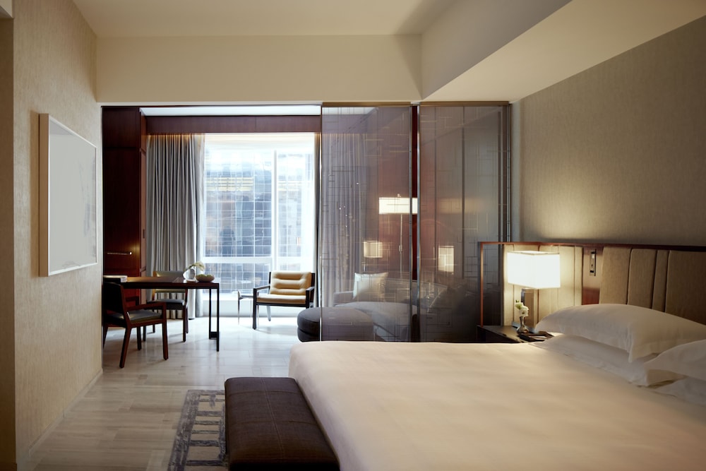 STANDARD, KING BED, ACCESSIBLE