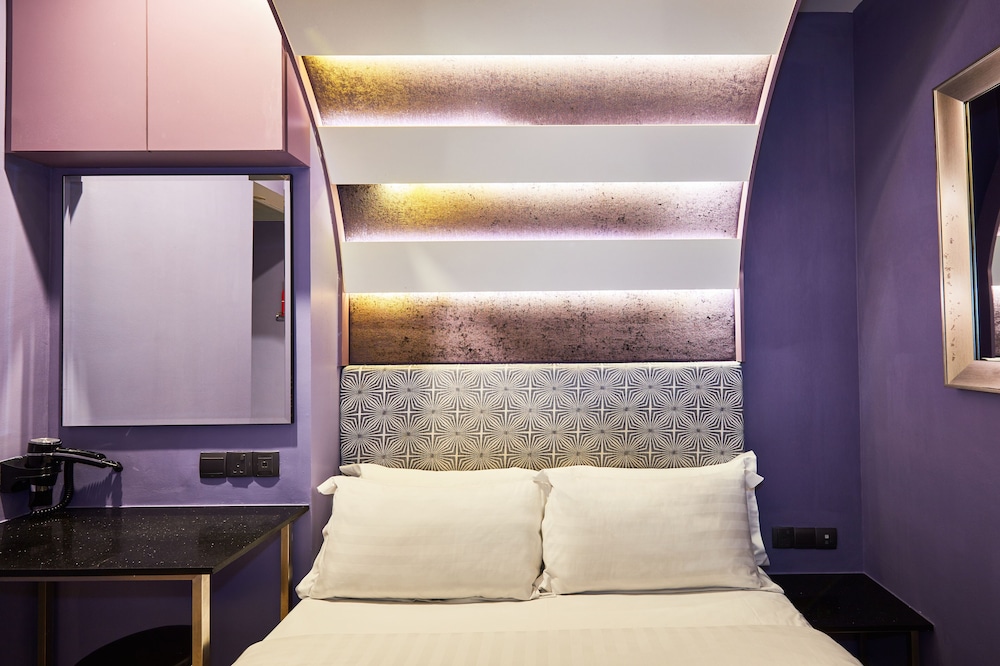 Ibis Budget Singapore Mount Faber 43/51