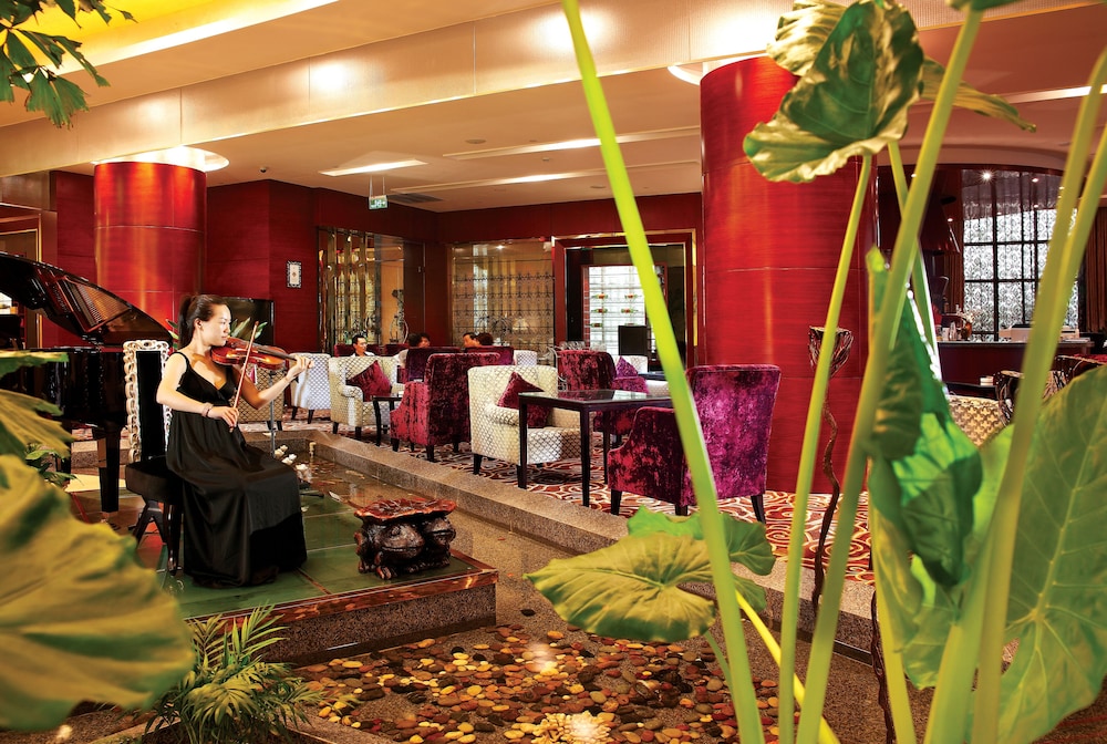 Yuloon Hotel Shanghai 34/35