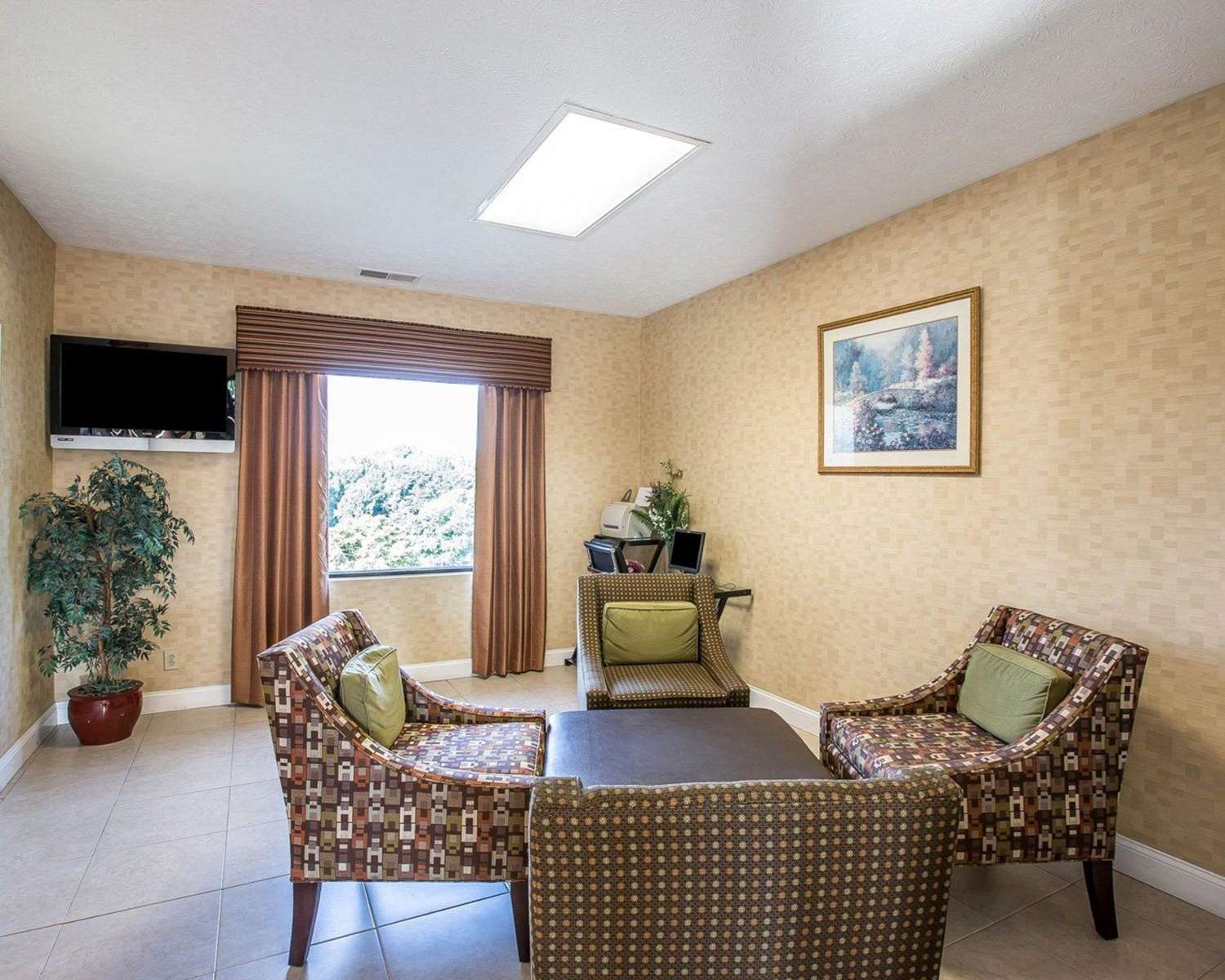 Quality Inn Dahlonega Near University 24/34