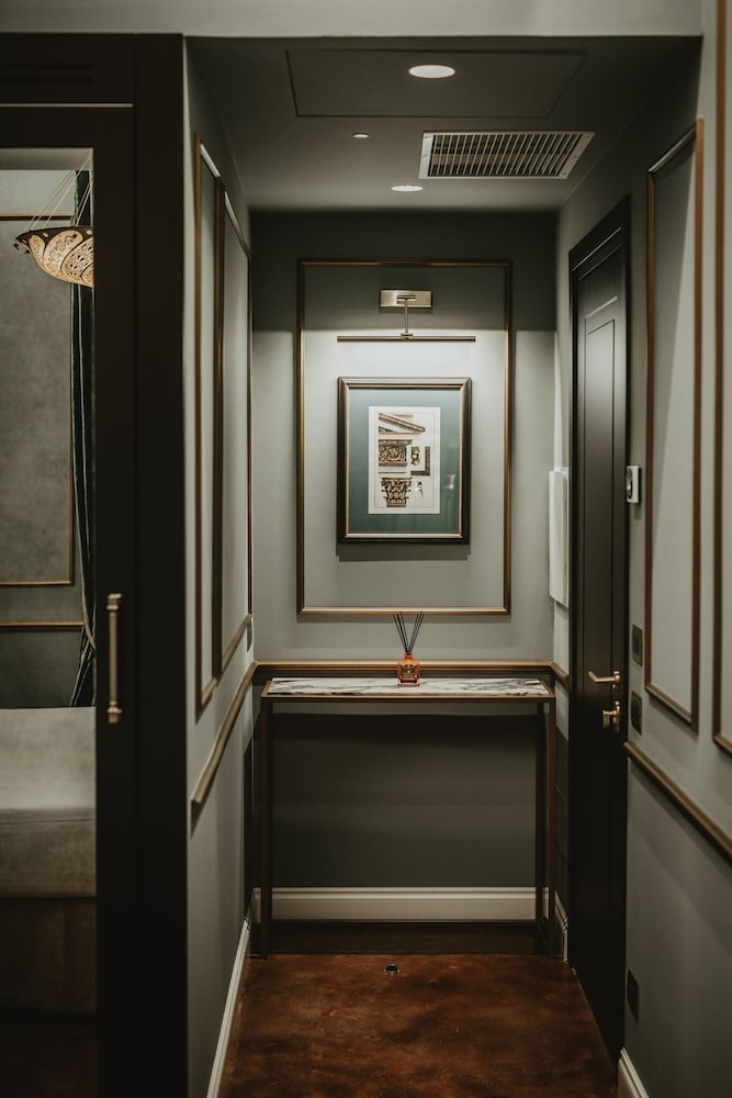 Hotel Giorgione 12/87