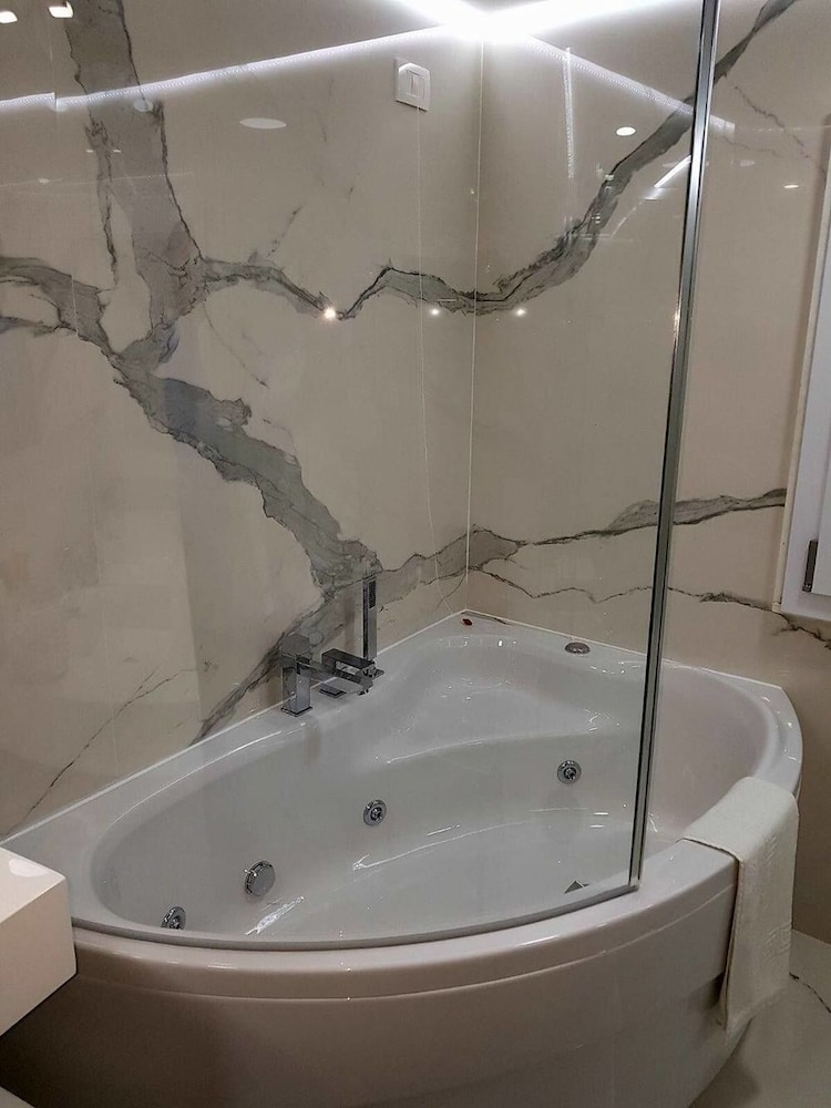 B&B Palazzo Melluso 36/39
