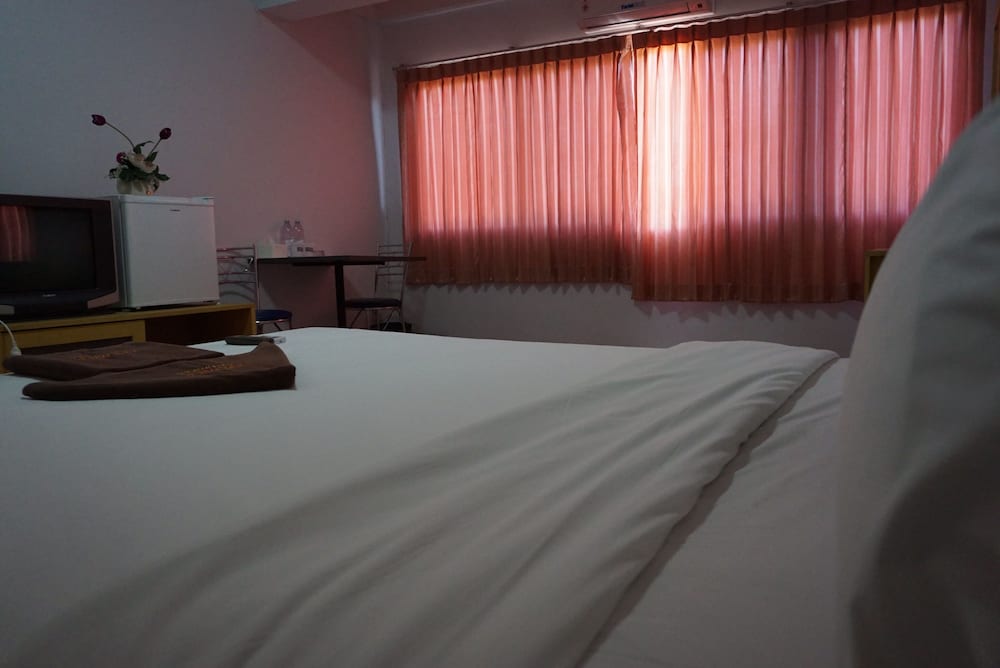 Premier Hotel Nakhonsithammarat 9/19