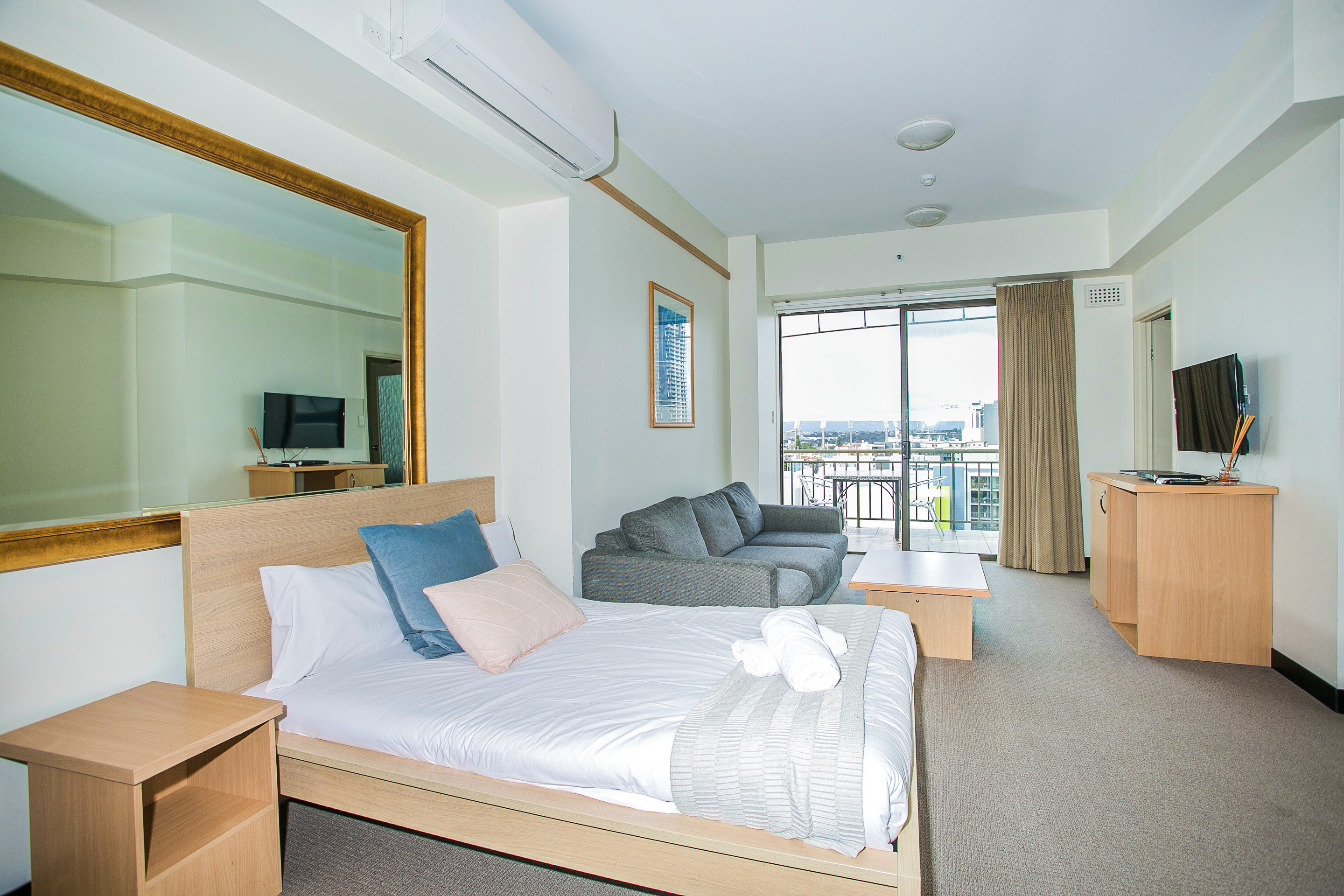 All Suites Perth 23/94