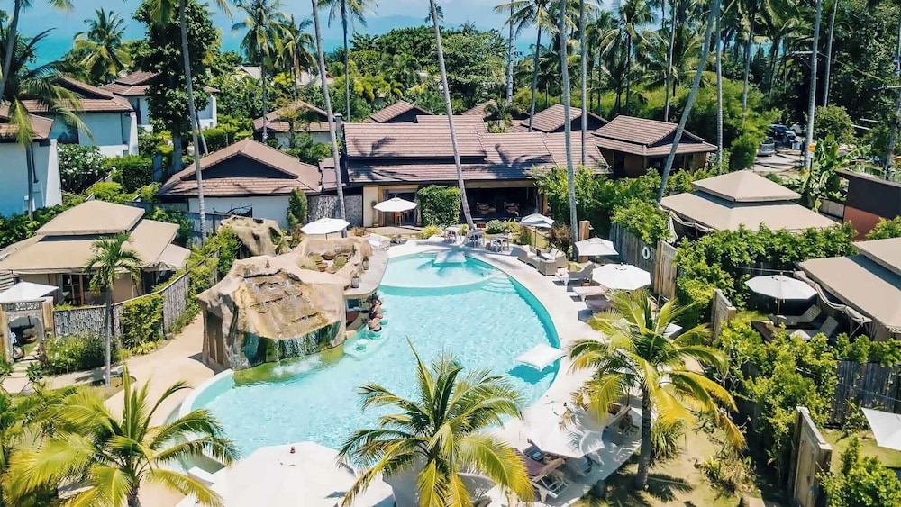 Khwan Beach Resort 67/71
